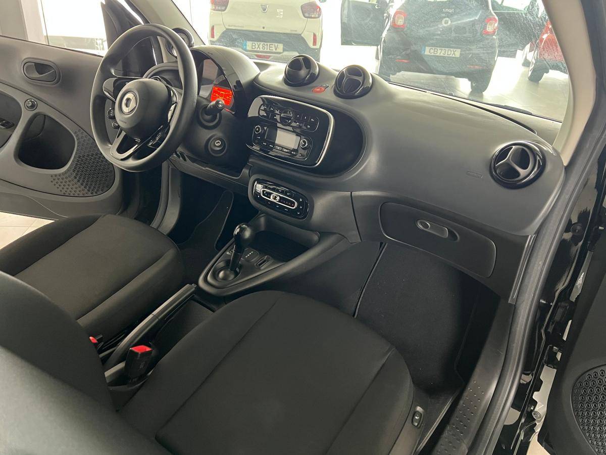 smart-fortwocoupe-2022-eletrico-0cc