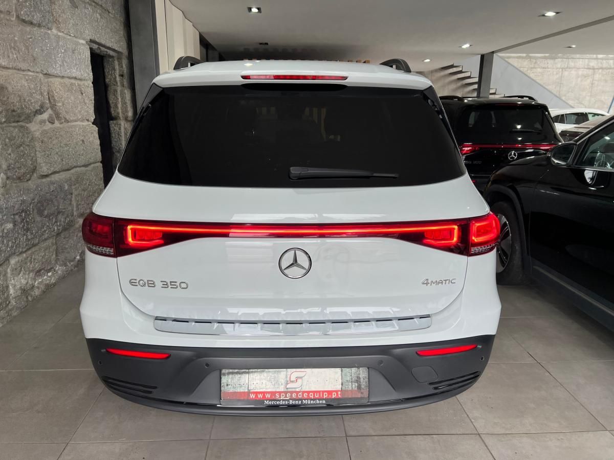 mercedes-benz-eqb-2022-eletrico-500cc