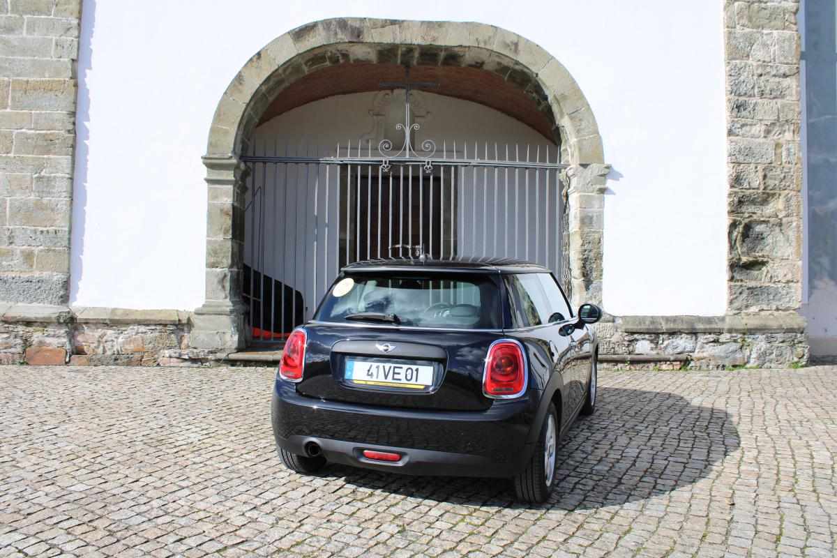 mini-hatch-d-1-5-2014-diesel-1496cc