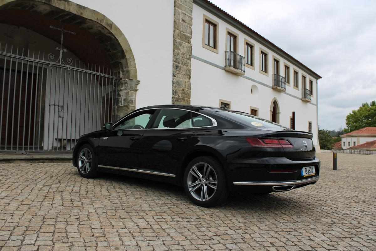 volkswagen-arteon-2-0-tdi-2020-diesel-1968cc