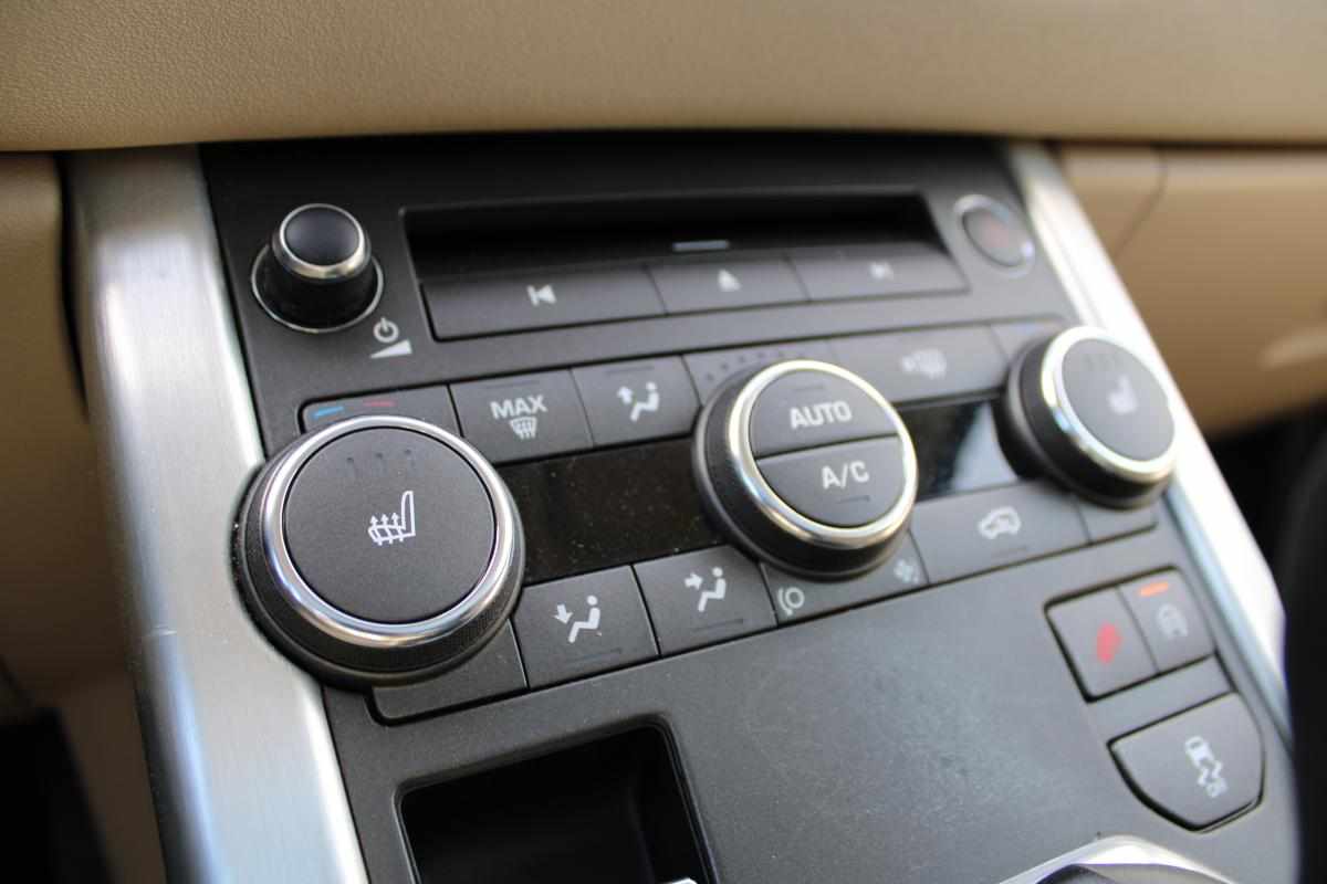 land-rover-range-rover-evoque-2-2-sd4-awd-2014-diesel-2179cc