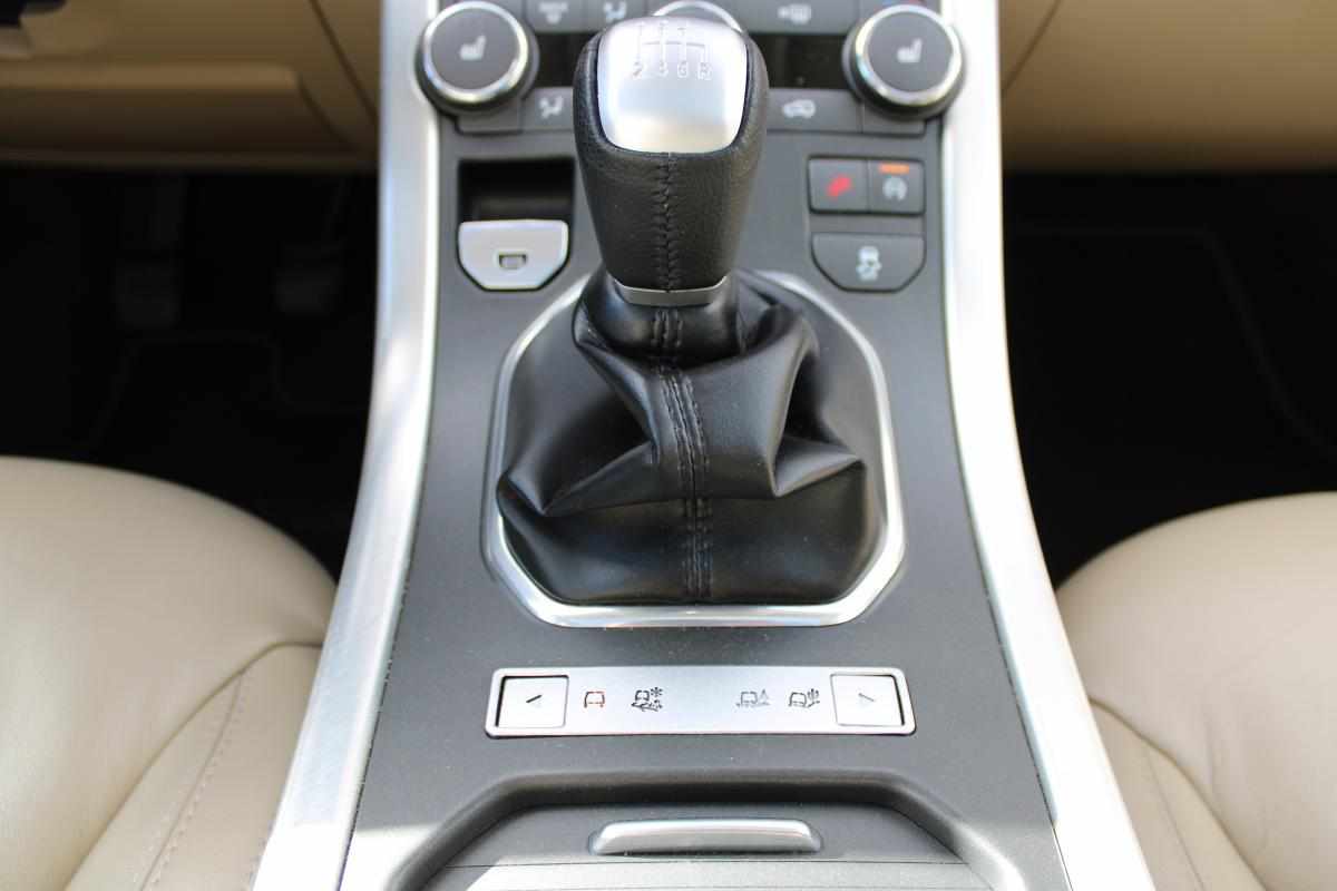 land-rover-range-rover-evoque-2-2-sd4-awd-2014-diesel-2179cc