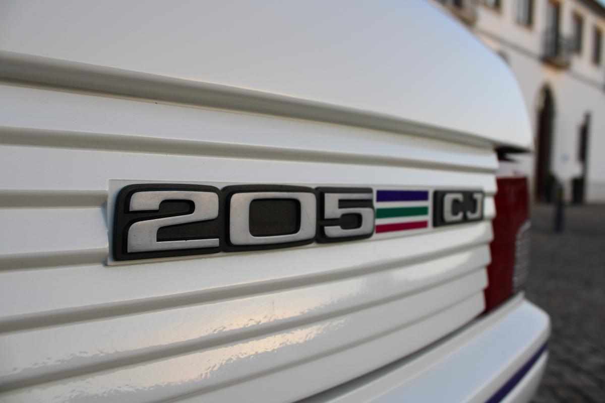 peugeot-205-1-4-1992-gasolina-1360cc