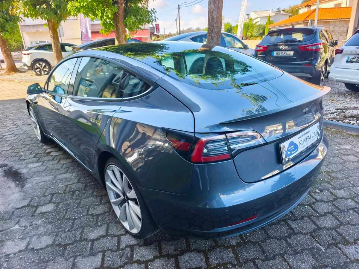 tesla-model-3-performance-2021-eletrico