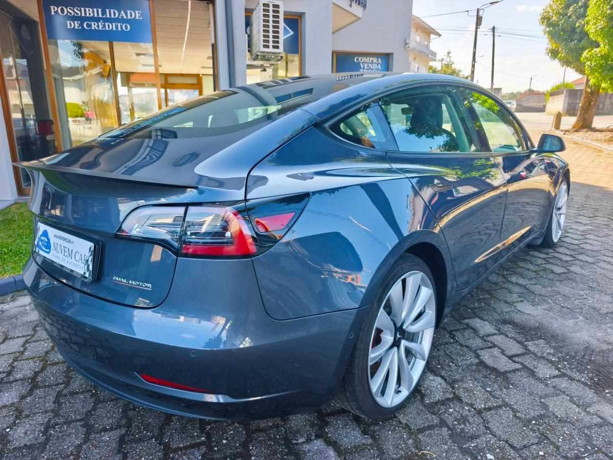 tesla-model-3-performance-2021-eletrico