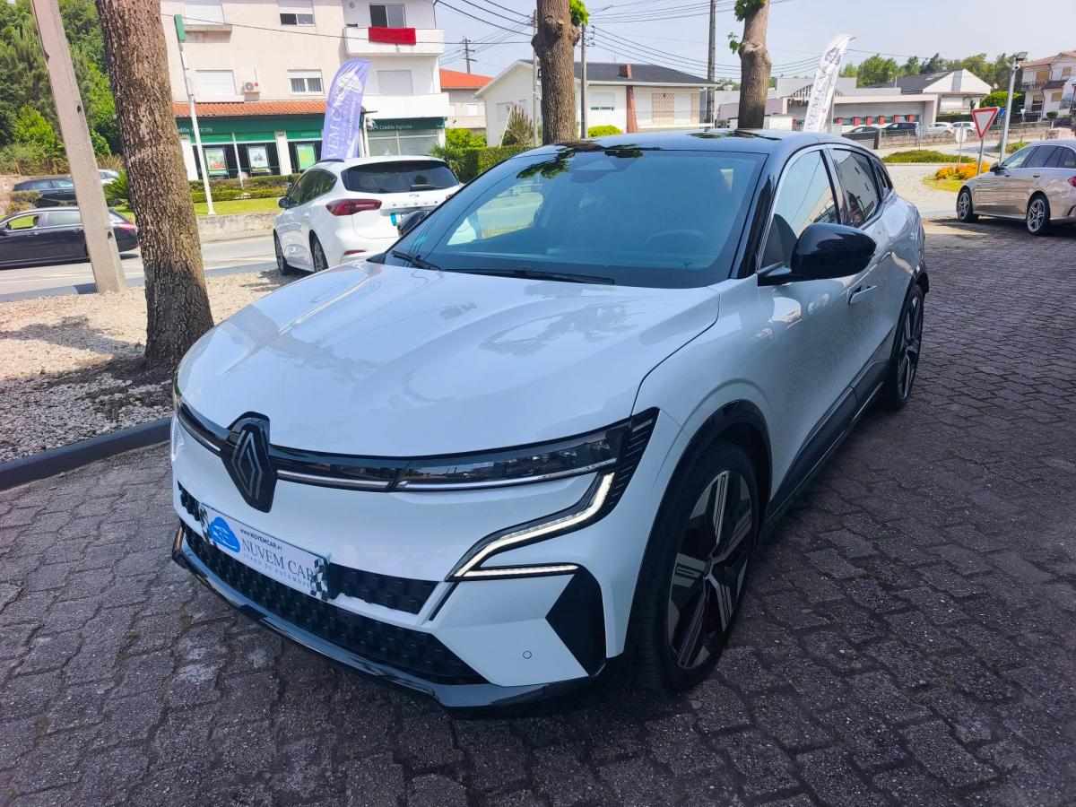 renault-megane-e-tech-ev60-2023-eletrico