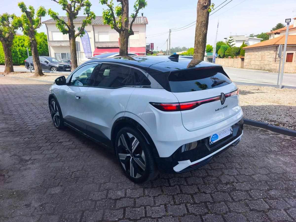 renault-megane-e-tech-ev60-2023-eletrico