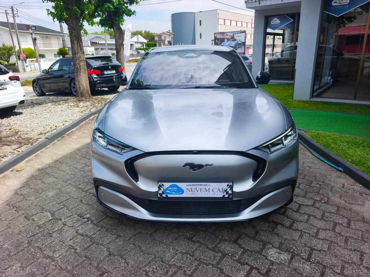 ford-mustang-mach-e-long-range-awd-2021-eletrico
