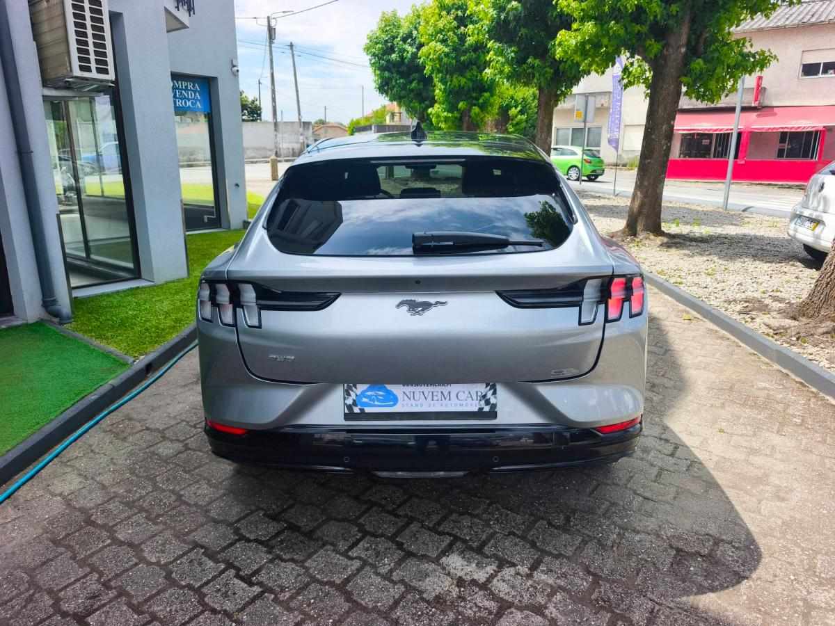 ford-mustang-mach-e-long-range-awd-2021-eletrico