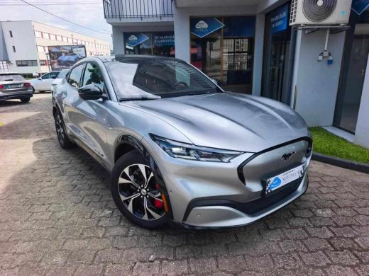 ford-mustang-mach-e-long-range-awd-2021-eletrico