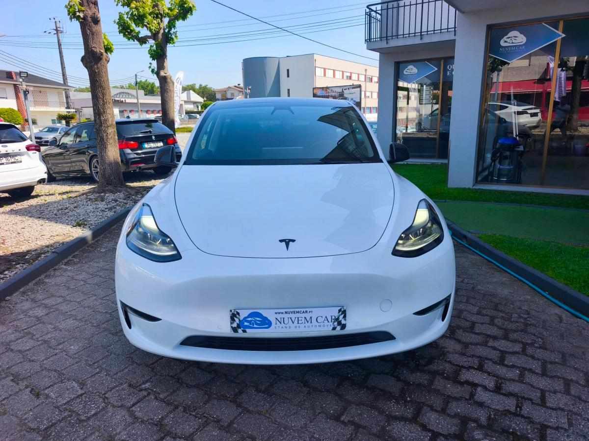 tesla-model-y-long-range-awd-2022-eletrico