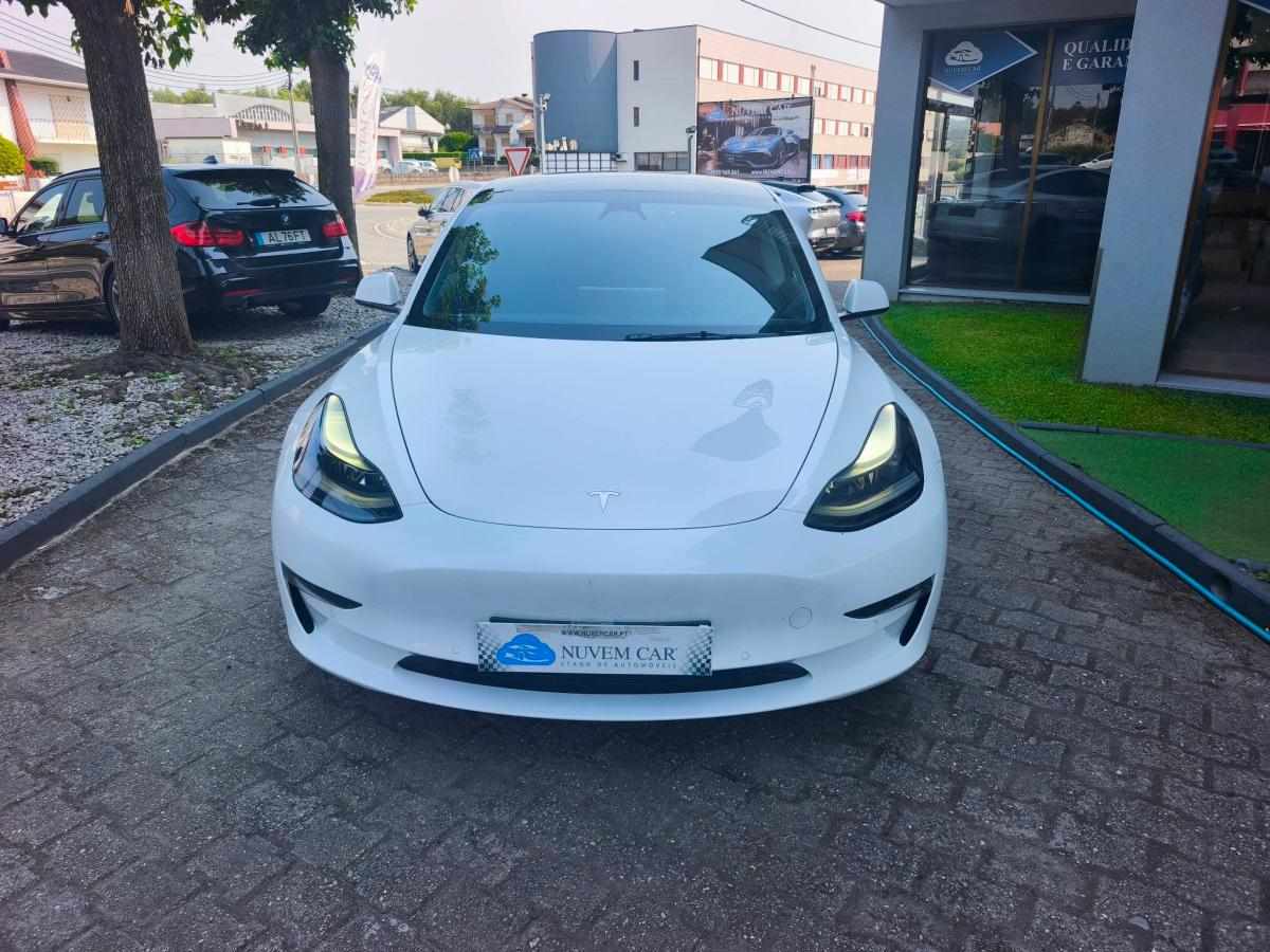 tesla-model-3-performance-2022-eletrico