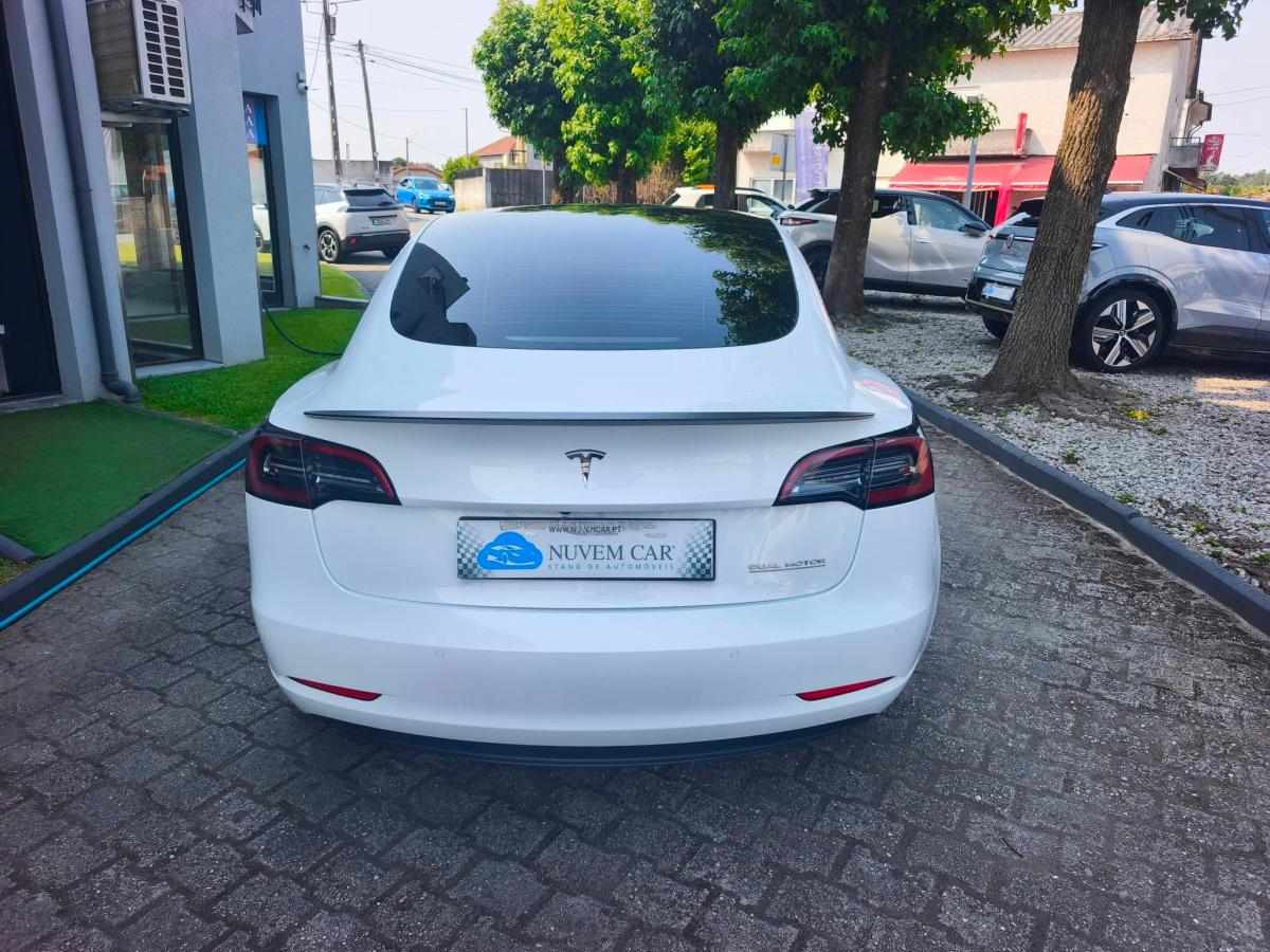 tesla-model-3-performance-2022-eletrico