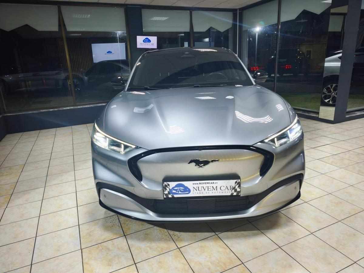 ford-mustang-mach-e-long-range-awd-2022-eletrico