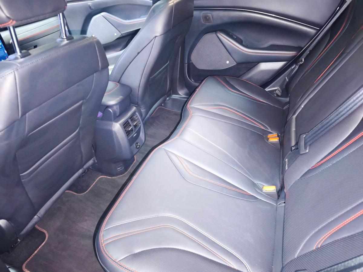 ford-mustang-mach-e-long-range-awd-2022-eletrico