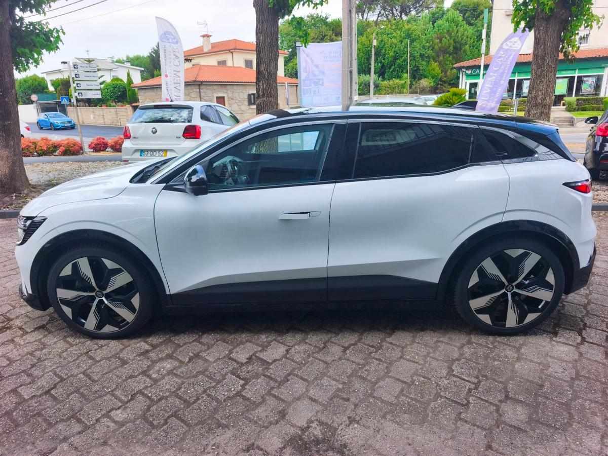renault-megane-e-tech-ev60-2022-eletrico