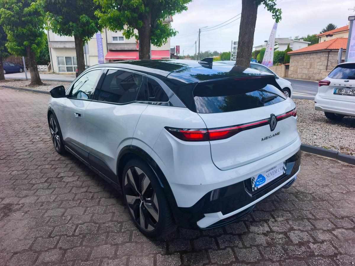 renault-megane-e-tech-ev60-2022-eletrico