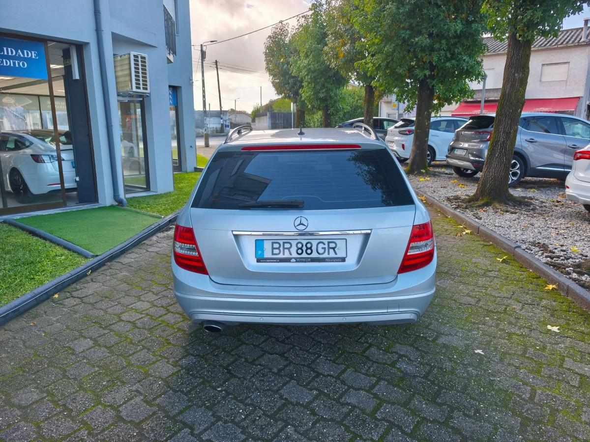 mercedes-benz-classe-c-2011-diesel-2200cc