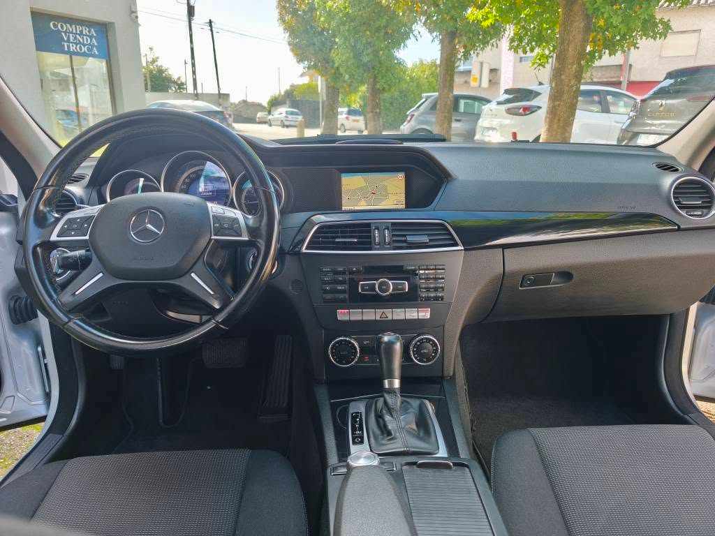 mercedes-benz-classe-c-2011-diesel-2200cc