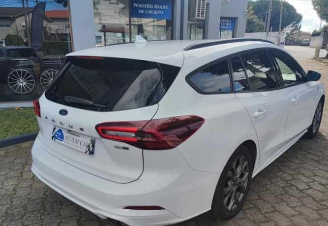ford-focus-sw-2022-hibrido-1000cc