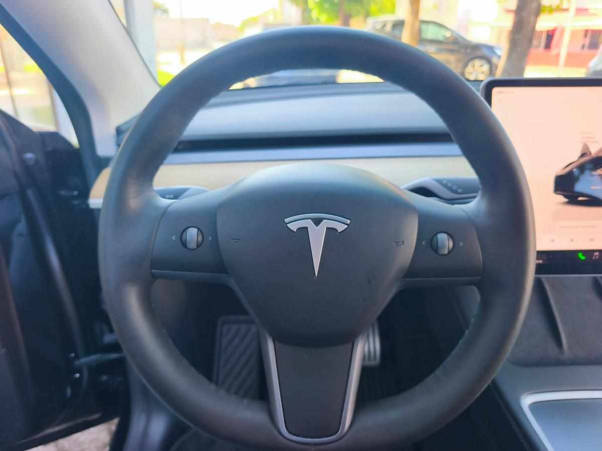 tesla-model-y-performance-2022-eletrico