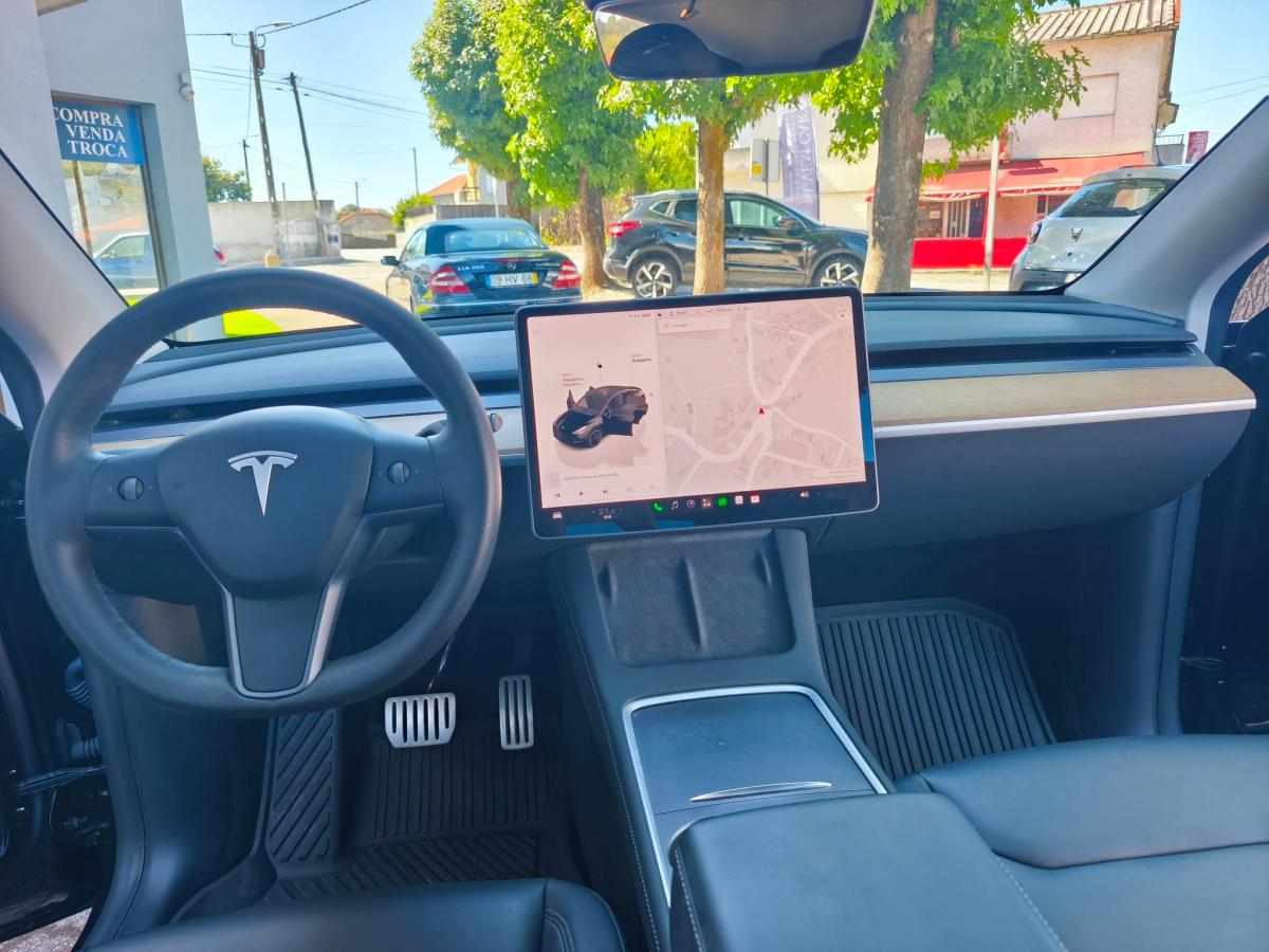 tesla-model-y-performance-2022-eletrico