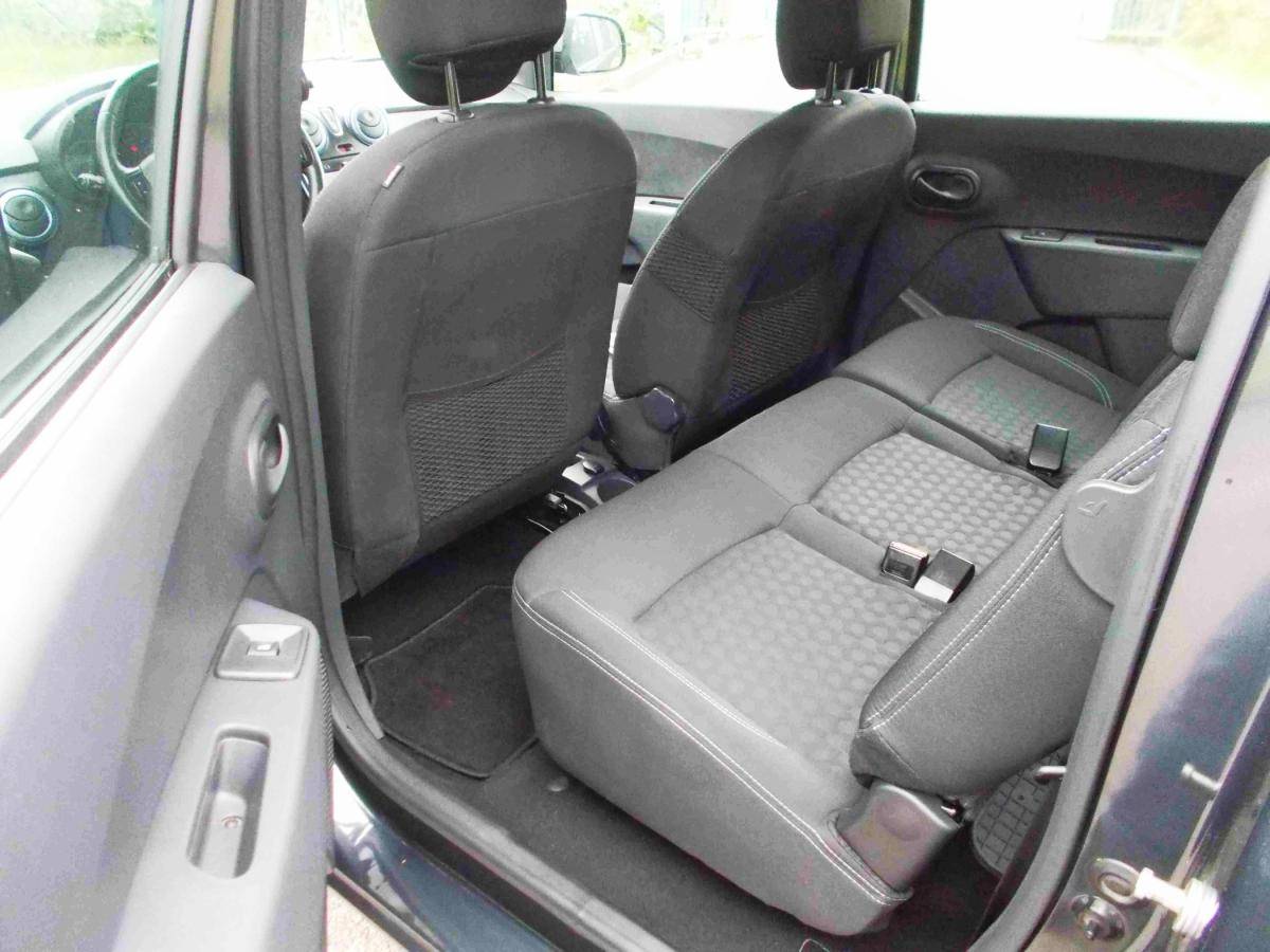 dacia-lodgy-2016-diesel-1461cc
