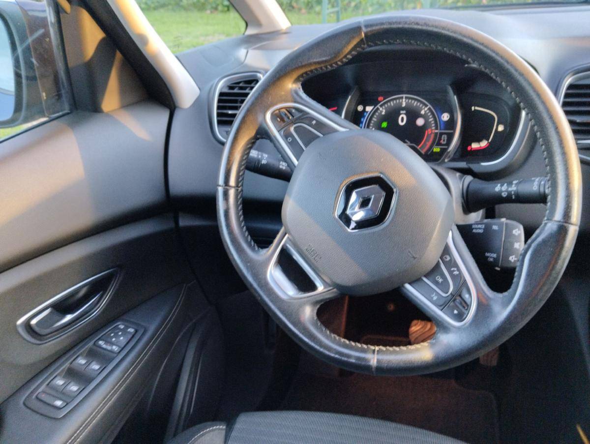 renault-scenic-2017-diesel-1461cc