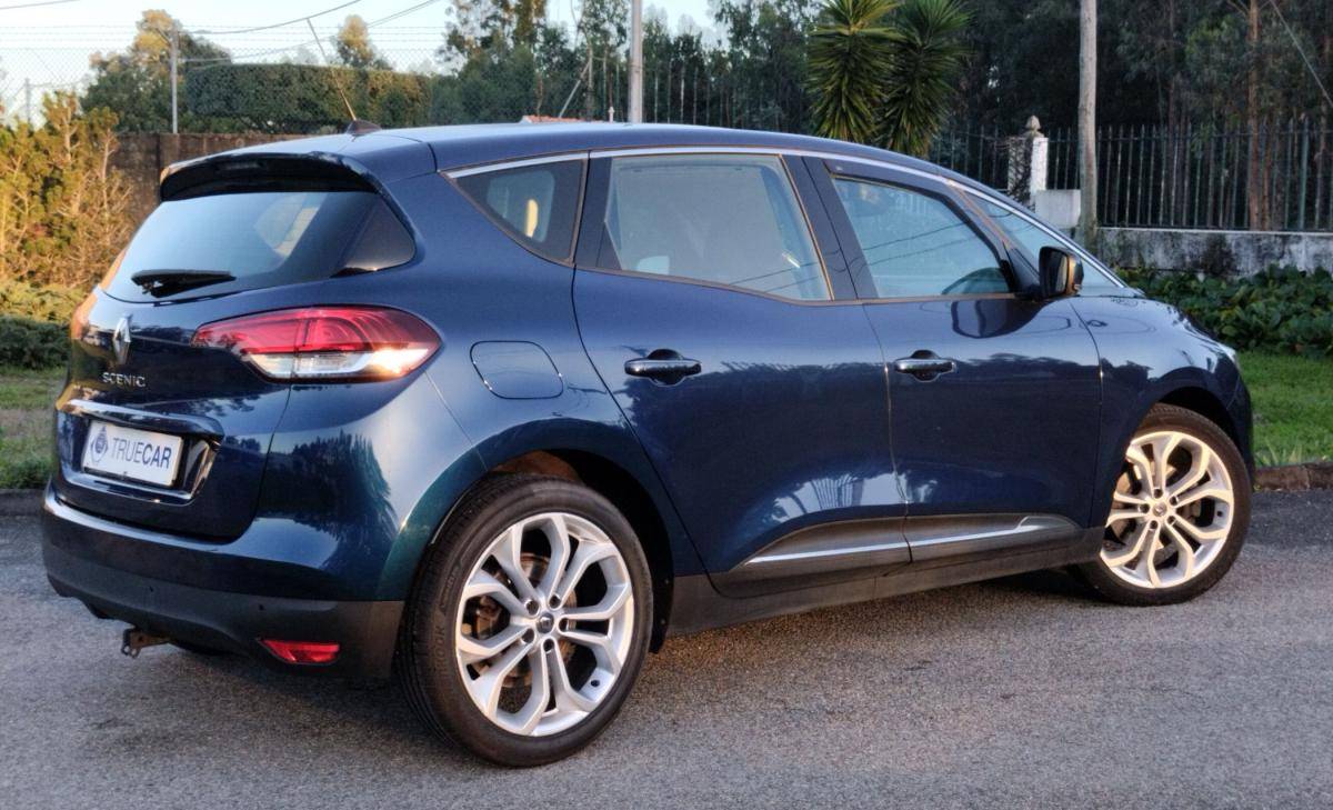 renault-scenic-2017-diesel-1461cc