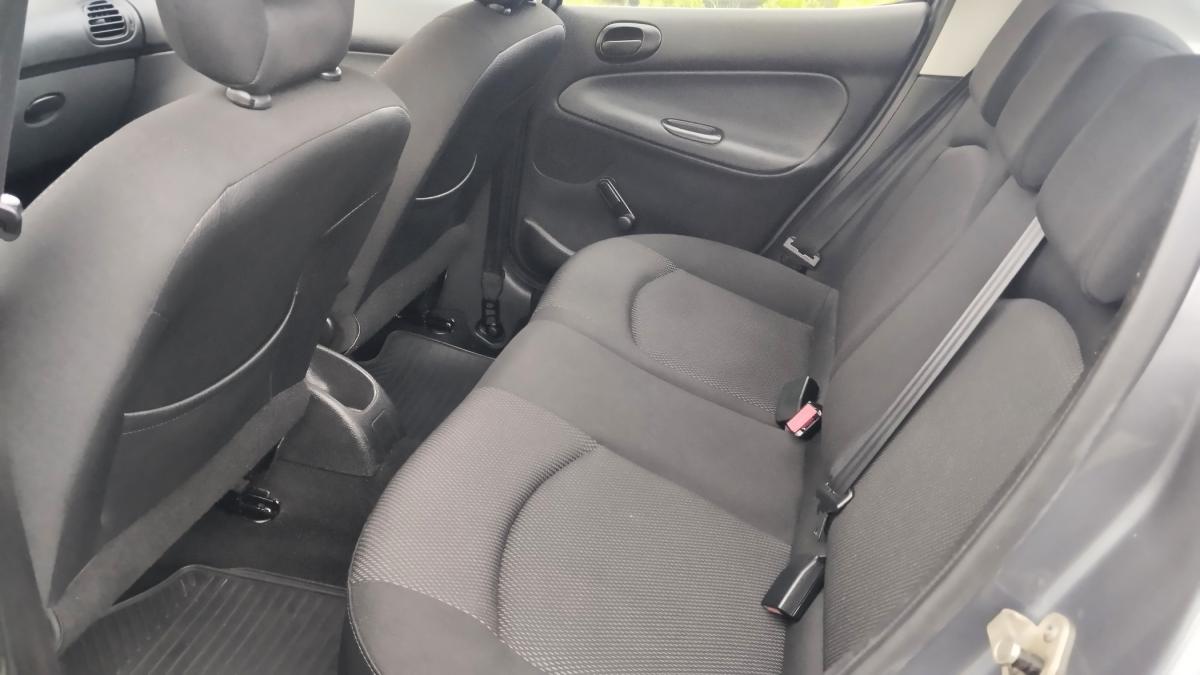 peugeot-206-2009-diesel-1398cc
