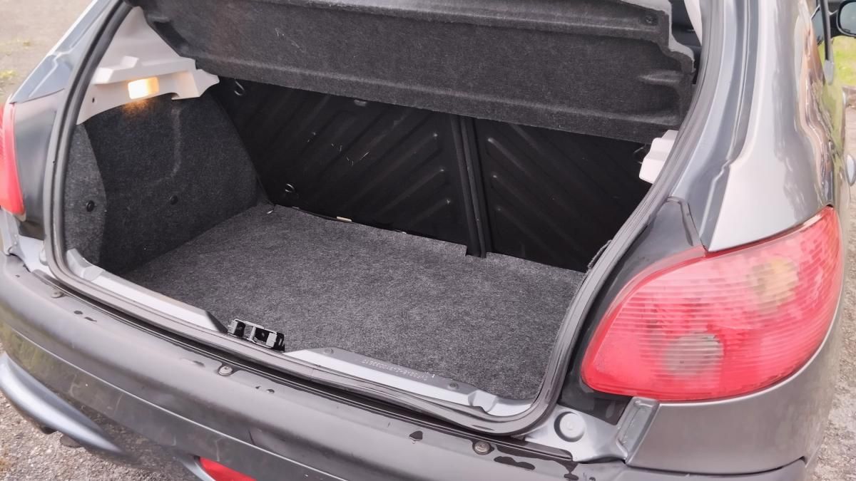 peugeot-206-2009-diesel-1398cc