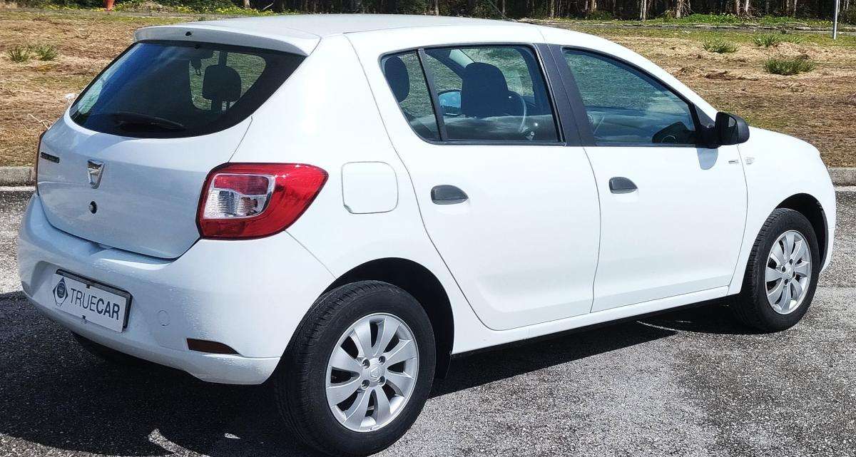 dacia-sandero-2017-gasolina-898cc