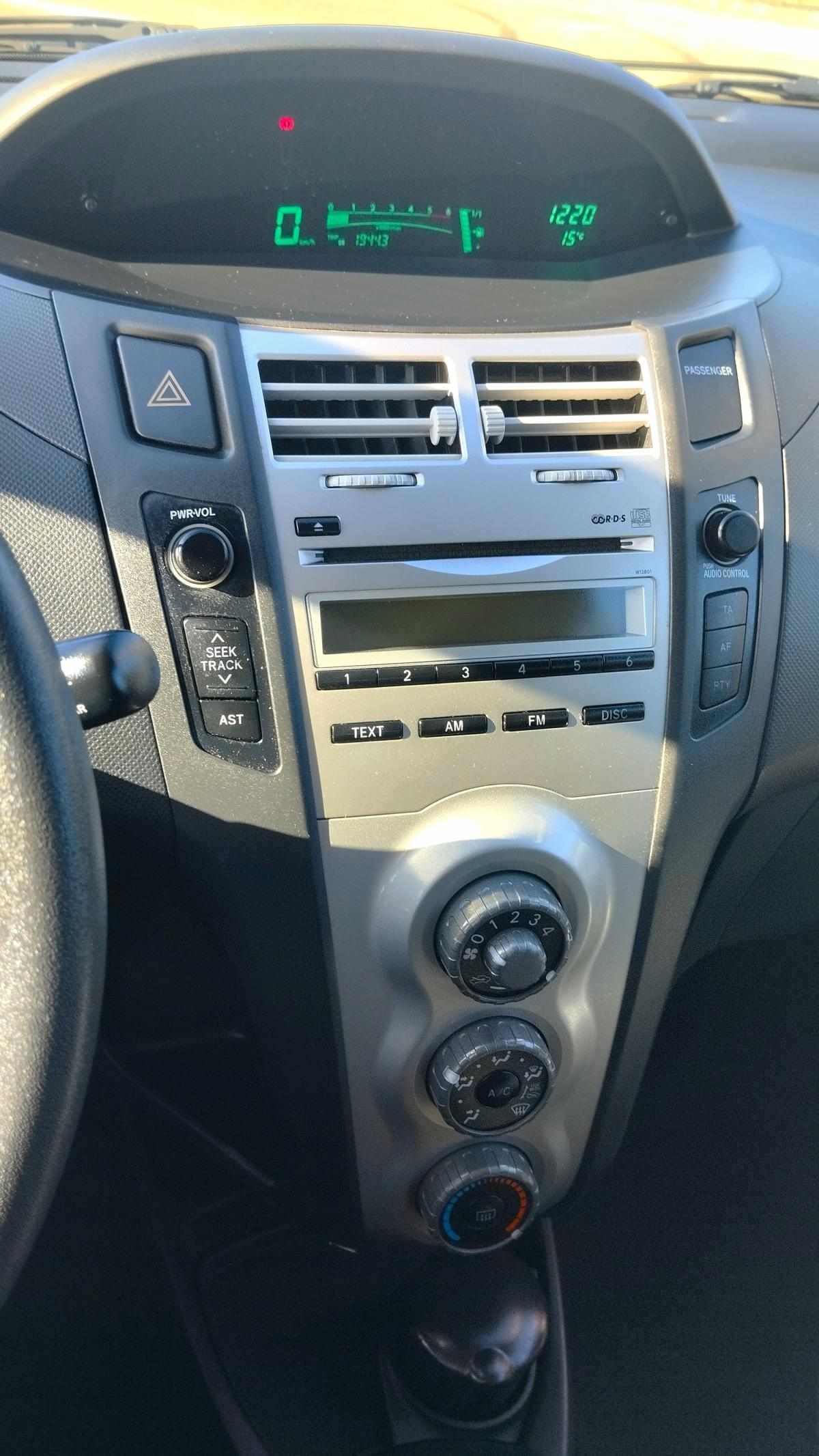 toyota-yaris-2008-diesel-1364cc