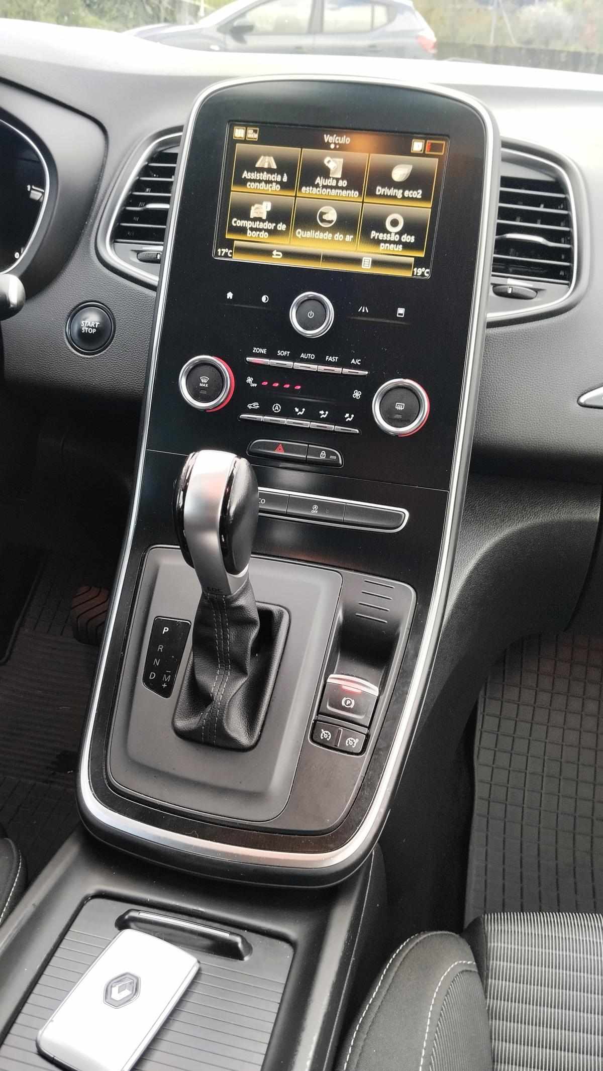renault-grand-scenic-2019-diesel-1750cc