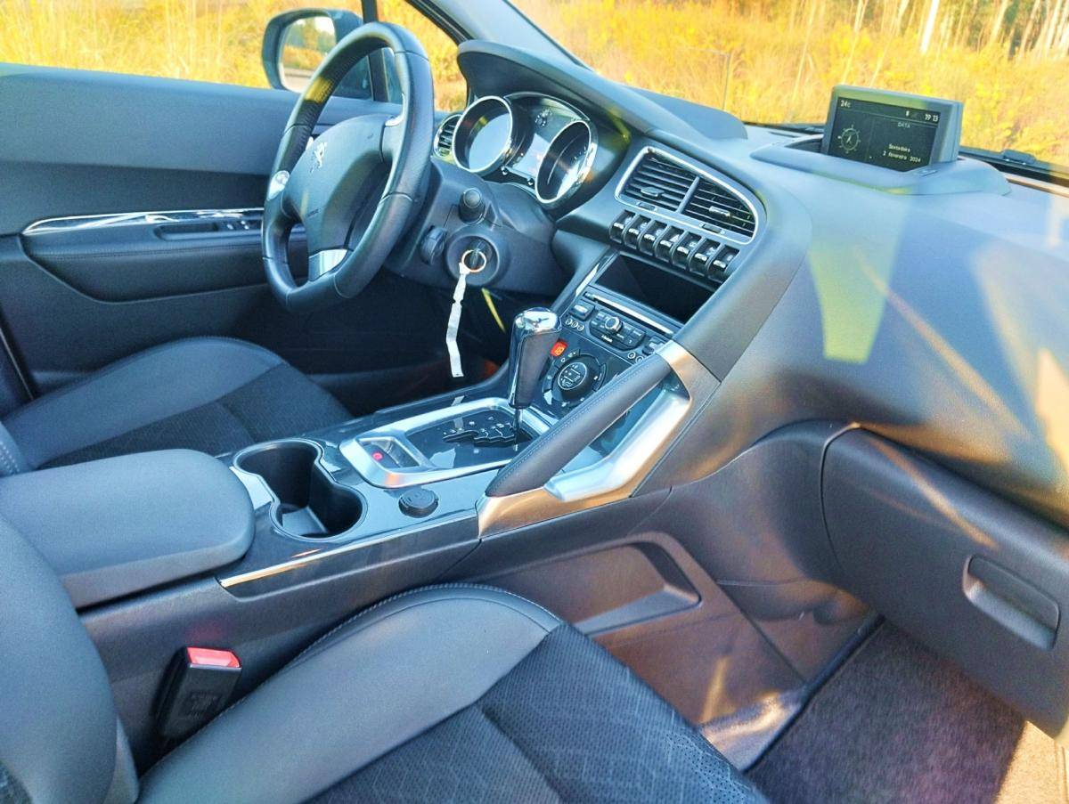 peugeot-3008-2015-diesel-1560cc