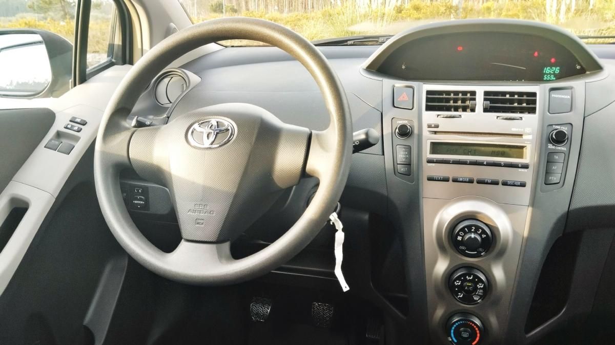toyota-yaris-2011-diesel-1364cc