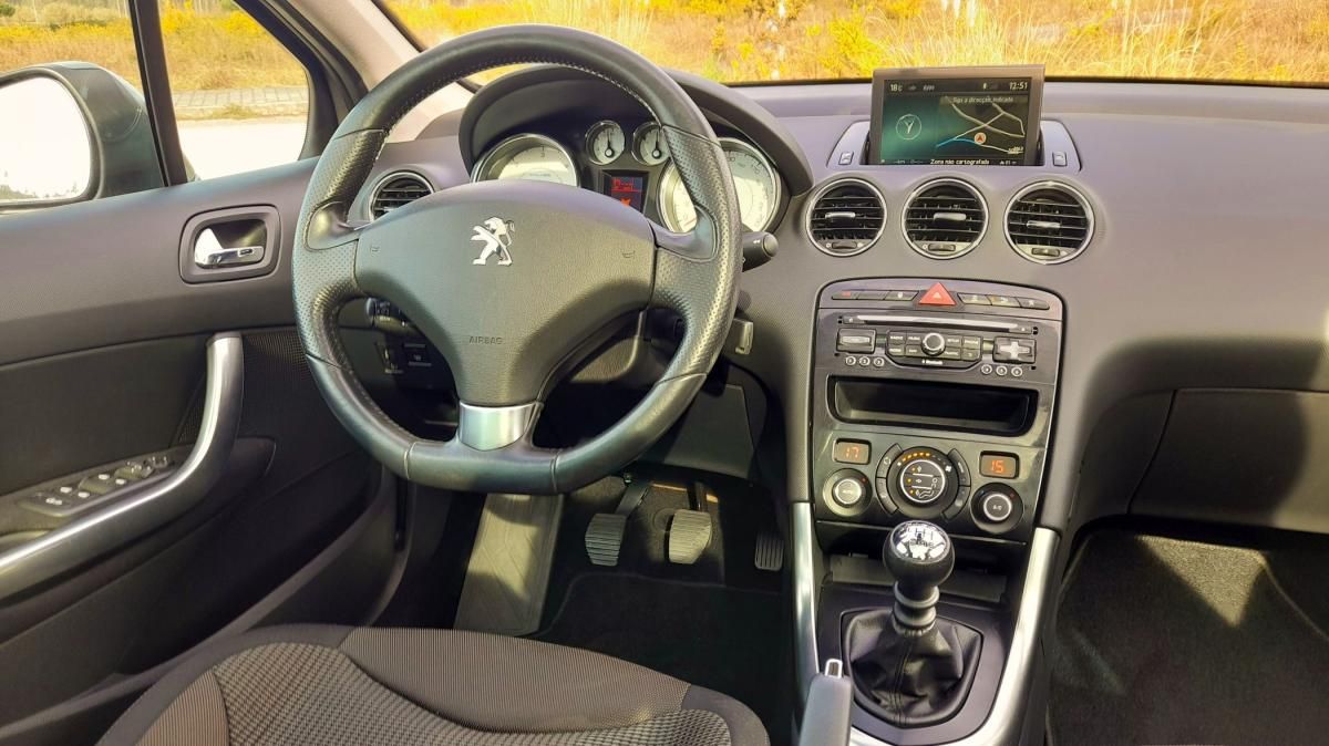 peugeot-308-sw-2013-diesel-1560cc
