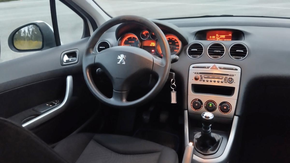peugeot-308-2011-diesel-1560cc