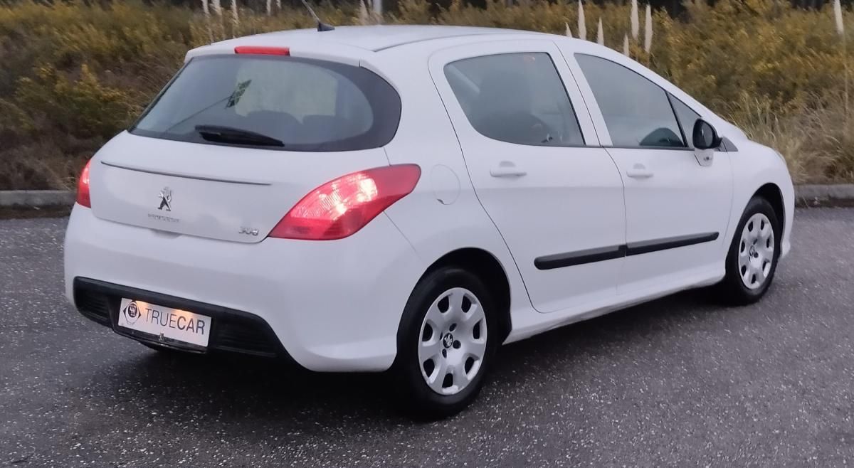 peugeot-308-2011-diesel-1560cc