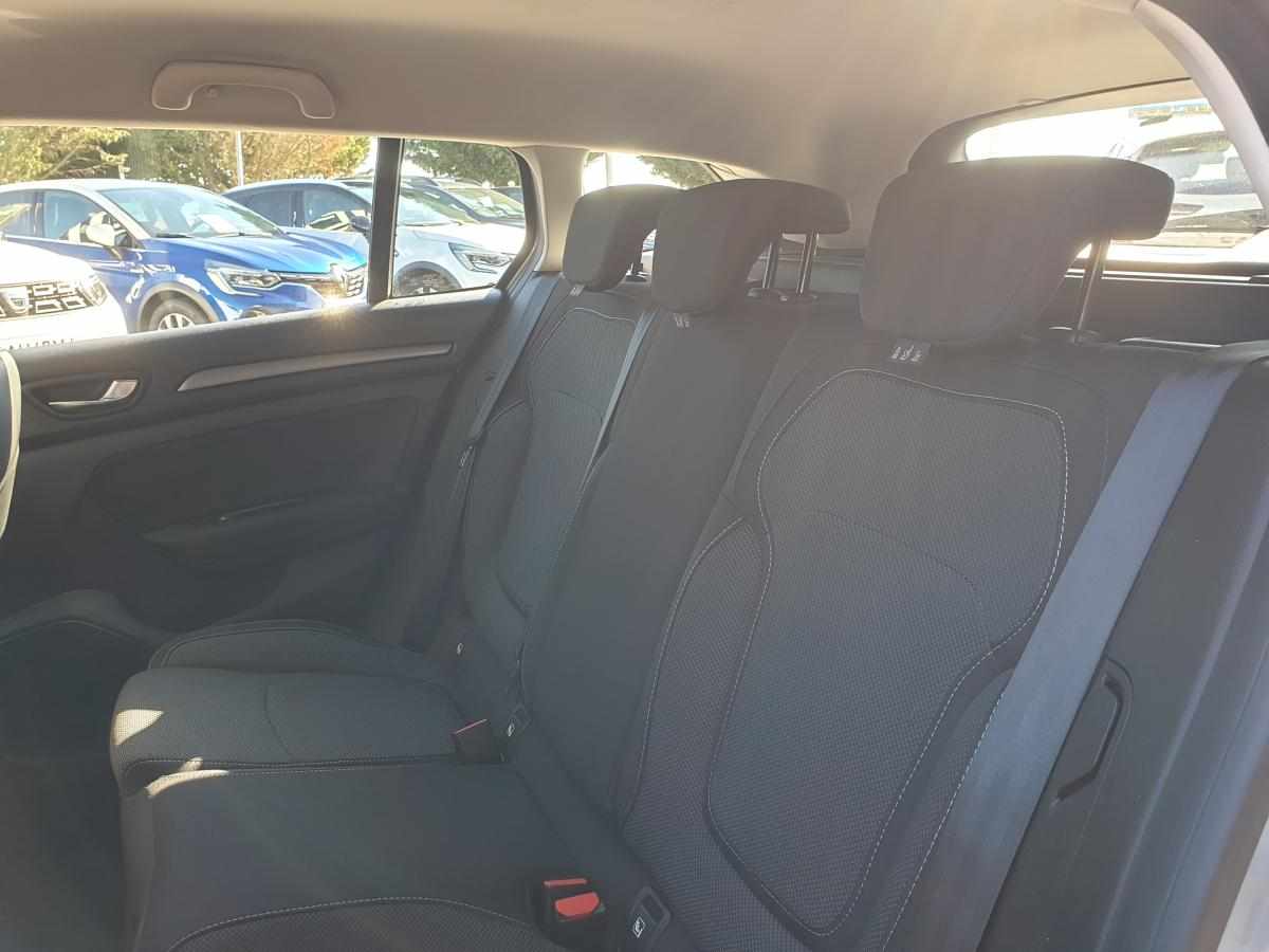 renault-megane-1-5-blue-dci-2024-diesel-1461cc