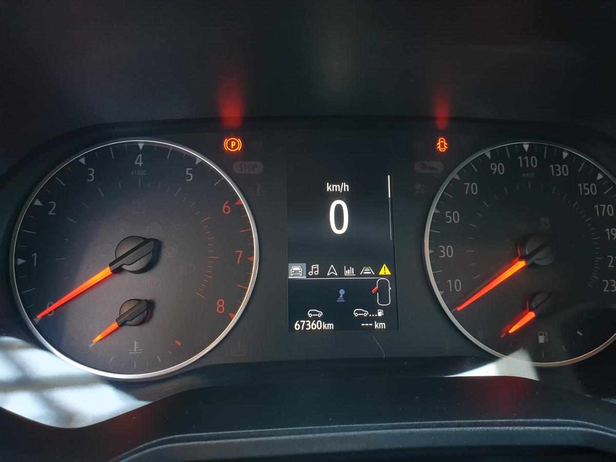 renault-clio-1-0-91cv-2022-gasolina-999cc