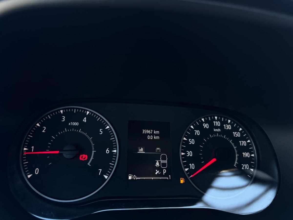dacia-sandero-1-0-tce-2023-gasolina-999cc