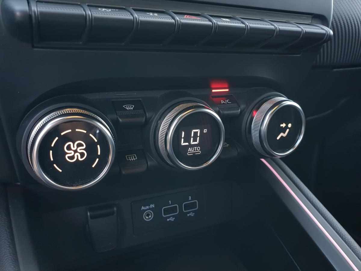 renault-clio-1-0-tce-2023-gasolina-999cc