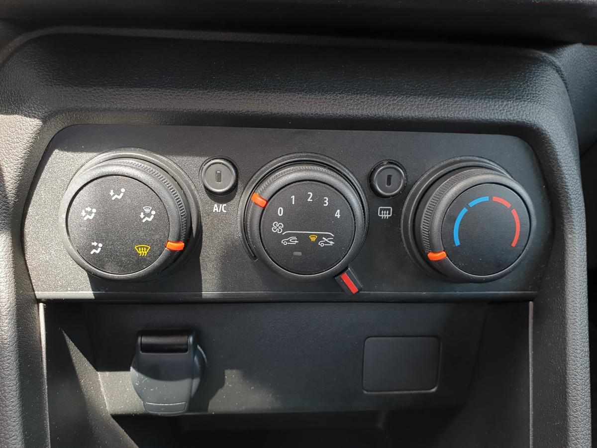 dacia-sandero-1-0-tce-eco-g-2025-gasolina-999cc