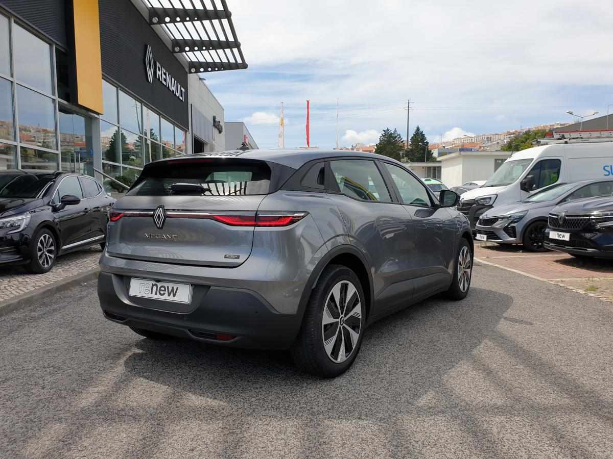 renault-megane-e-tech-ev60-2024-eletrico