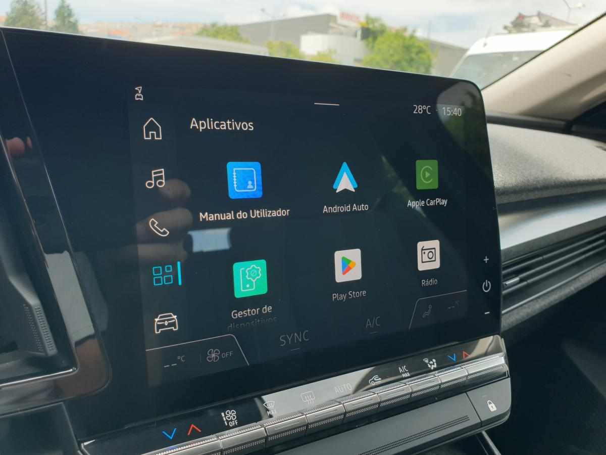 renault-megane-e-tech-ev60-2024-eletrico