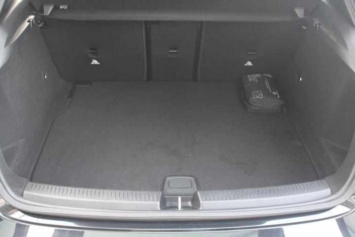 mercedes-benz-classe-a-a-200-2023-gasolina-1332cc