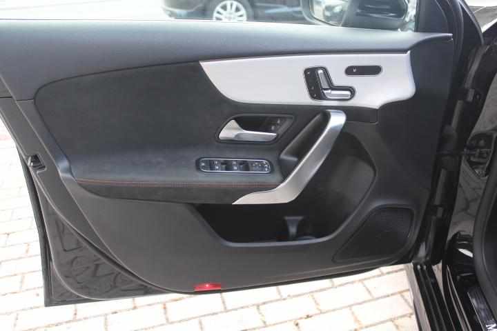 mercedes-benz-classe-a-a-200-2023-gasolina-1332cc