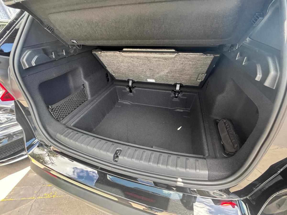 bmw-x1-sdrive18i-2024-gasolina-1499cc