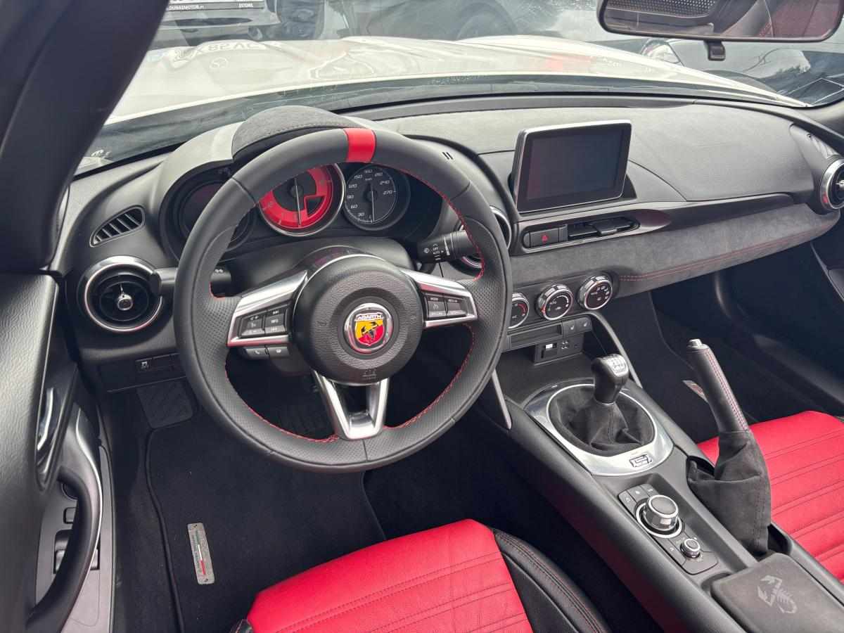 abarth-124-spider-1-4-170cv-2017-gasolina-1368cc